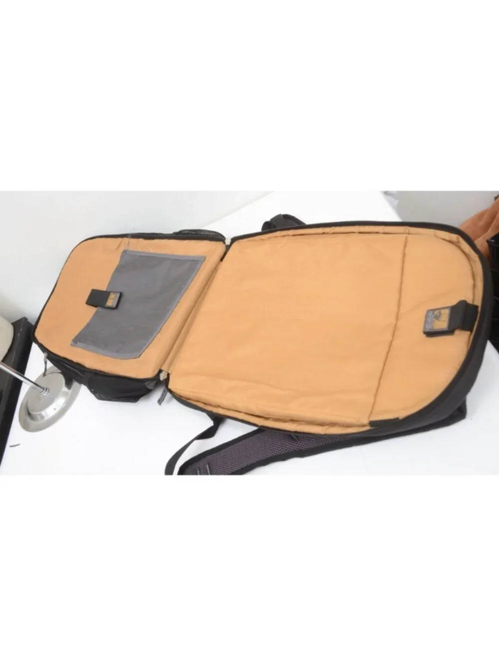 OGIO 17